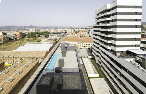 Sunsets and the pool in Barcelona - Foto 28