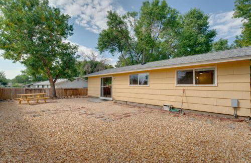 Quiet Home with Yard 2 Mi to Mall and Sparks Marina! - Foto 3