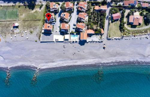 Marchesana Beach sole mare spiaggia - Foto 39