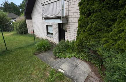 Cozy Garden Apartment near Train Station & Nature - Foto 3