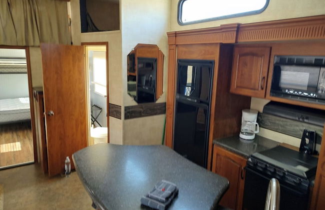 Ballard RV Park and cabin rentals - Foto 6
