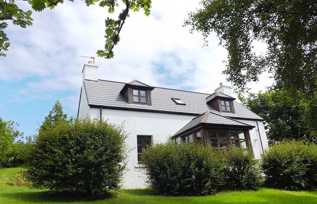 Tarskavaig - Photo 1