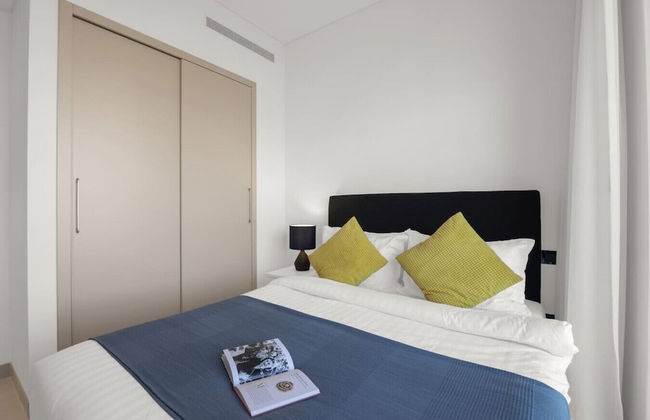 Modern 2BR Retreat Creek Vistas Scenic Views - Foto 9