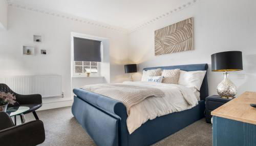 6BR House with Butler, Sauna & Hot Tub in Glasgow - Foto 3