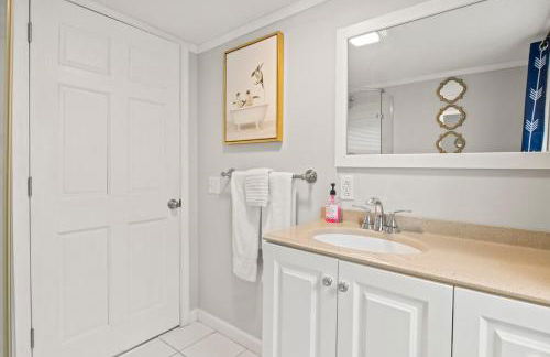 Walk to State park, 6bed,Hot tub & Game room - Foto 28