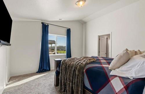 Modern Cabin Vibes, Vaulted ceilings, Sleeps 8! - Foto 23