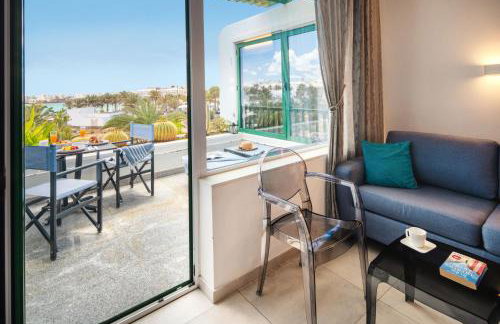 House of the Horizon Playa Las Cucharas VV penthouse with sea & pool view AIRCON - Foto 14