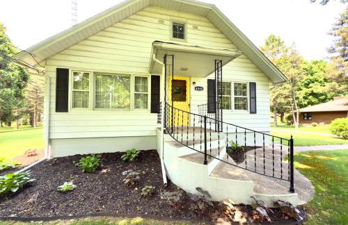 The Dorothy- Private Ravine Wooded Lot, with Game Room, Close to ALL! - Foto 11