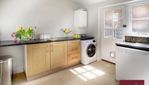 Ascot - Immaculate 2 bed House with parking - Foto 3, Other