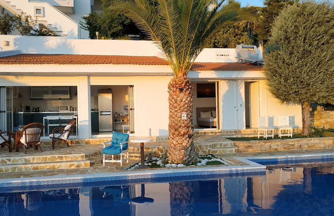 Infinity Blue Suites - Photo 65