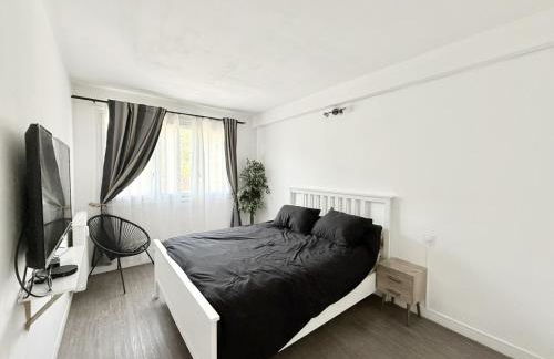 Appt Cosy Porte Paris parc Fleural et Parking - Foto 20