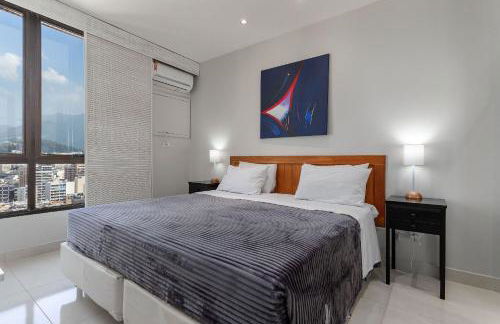 (1806) A 150 Metros da Praia do Leblon com Academia, Arrumação Diária, Vista Mar e Vista para o Cristo - Photo 43