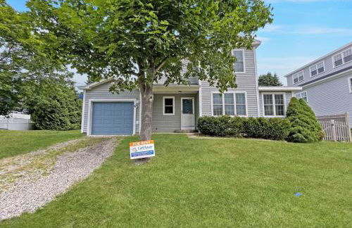 Beach House Brought to you by GetAway Vacations - Foto 1