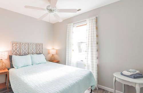 Serene single story, Grill, Fire Pit, fenced yard and Pet friendly stay - Foto 21