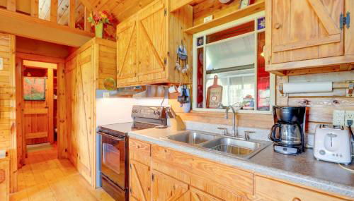 Secluded Mountain Cabin with Decks and Gazebo! - Foto 5