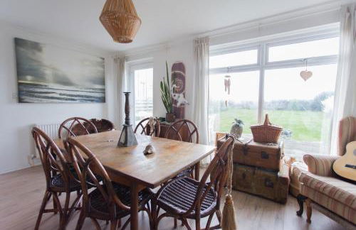 Fairlight - Charming coastal home on the beach - Foto 17