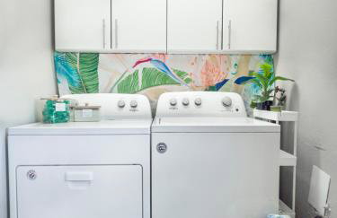 Lite Brite Beach Escape - Shine Brite, Relax Right! - Foto 34