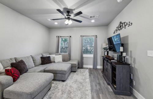 Stunning New Kitchen, Mins to Lake, Gas Firepit, Mins to Glen Rose Medical Center - Foto 4