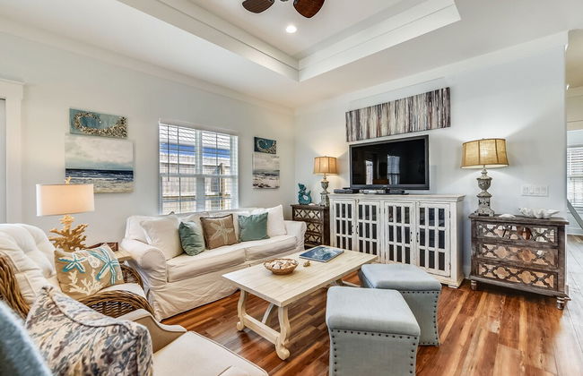 Sandy Feet Retreat by Book That Condo - Photo 11