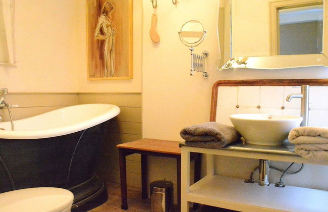 Cozy Holiday Home in Bièvre with Hot Tub - Foto 20