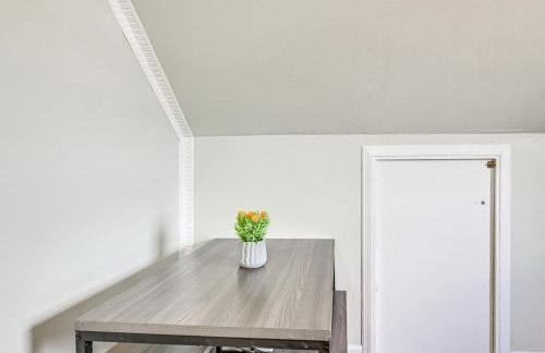 Long Island Duplex By Airport and Train - Foto 10