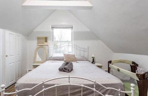 Entire 3bdr home w/parking, backyard, FirePit, BBQ - Foto 34