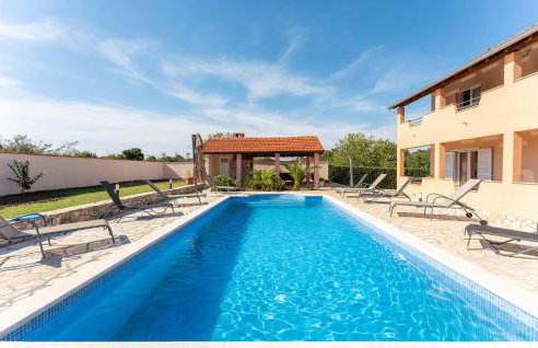 5 Bedroom Cozy Home In Biograd Na Moru - Foto 6