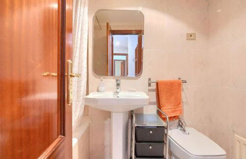 VT , Acogedora en barrio tranquilo con garaje - Foto 15