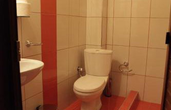 Xenonas Platia - Photo 41