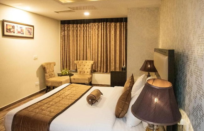 Centaurus Suites - Photo 15