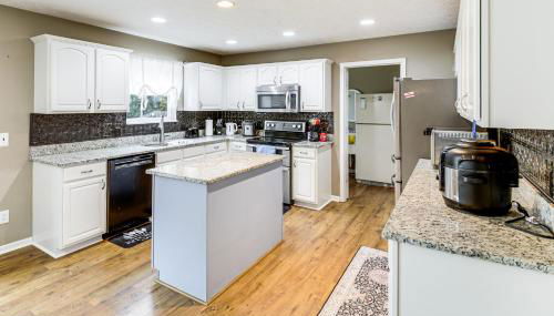 20 Mi to Speedway and Indy 500 Family Getaway! - Foto 3