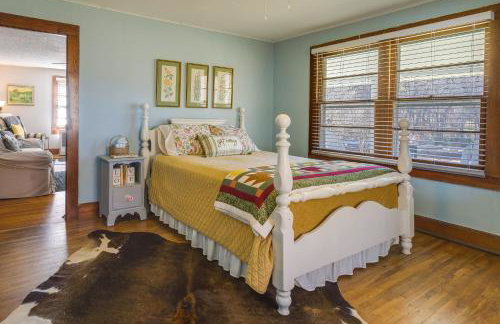 Pet-Friendly Topton Home with Patio, Deck and Views! - Foto 16