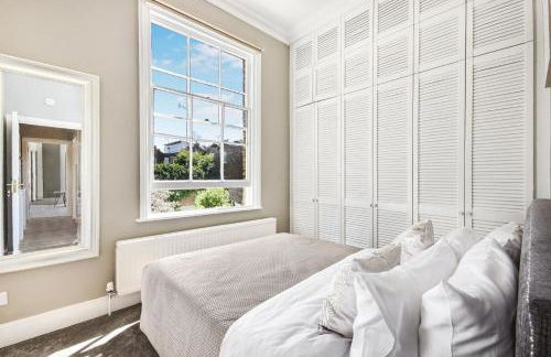 Lovely large 1 bed renovated flat w balcony & 600MB WiFi - Foto 5