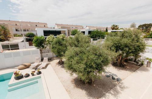 Grand Villa with Pool - Foto 63