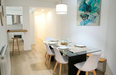 Las Torres del Centro by Alogest - parking opcional - Photo 3