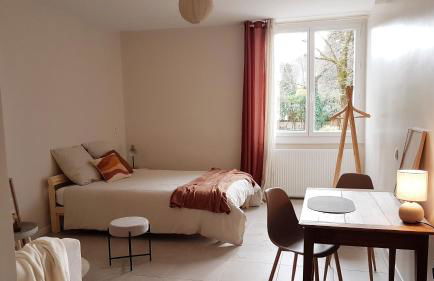 Studio ou appartement avec parking - Photo 4