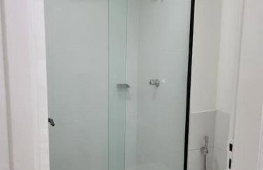 Flat recém-reformado e bem localizado - Foto 23