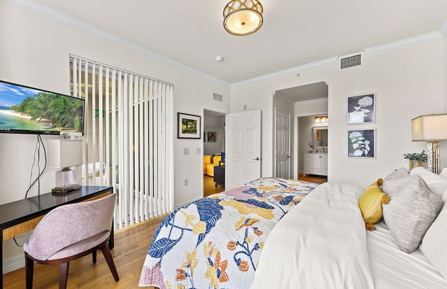 Catina Vacation Rental: Bright 2-BR Condo with Lake Views. Located in Lely Resort with Pool, Hot Tub, and Golf Access. Ideal for Golfers and Beachgoers, Minutes from Naples and Marco Island - Foto 7