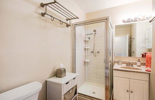 Movie Colony Oasis - Peaceful Walk to Downtown - Foto 53