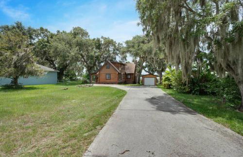 Lakeside Haven with Jacuzzi and Games - Foto 50