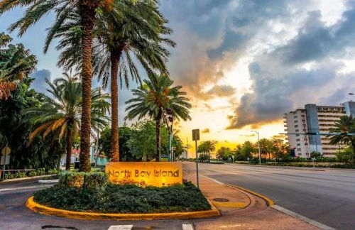 Secluded Villa with 3 bedrooms and Heated Pool - Foto 31