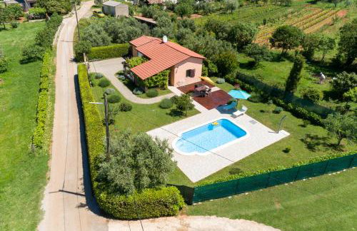 Casa Luka Vareski - Foto 27