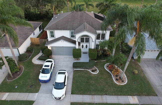 Urban Oasis W/hot Tub, Heated Pool And Private Movie Theater 2 Bedroom Home by RedAwning - Foto 76