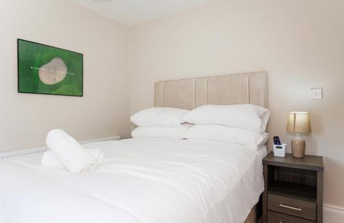 111 By Mayfair - Luxurious 12 Bedroom House, Portrush - Foto 36
