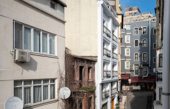 Taksim Suite II - Photo 51