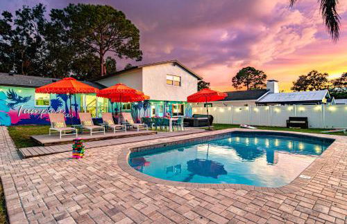 NEW-Heated Pool-Pickleball-Hot Tub-Movie Theater-Game Room-Playset-Basketball-10 Beds - Foto 68