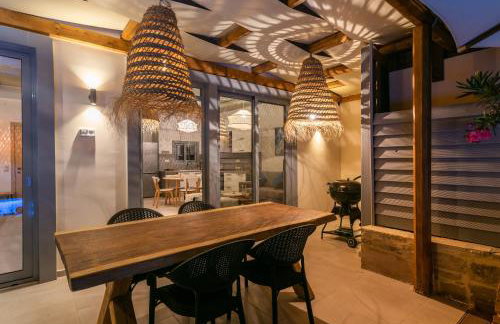 The Cave Villa - Photo 20