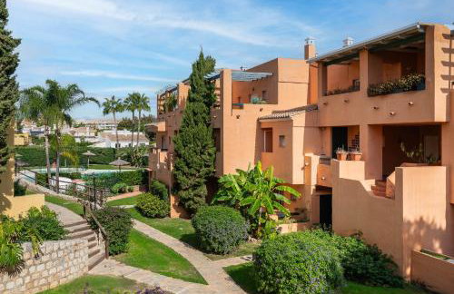 Fantastico Atico duplex en primera linea de golf - Foto 21