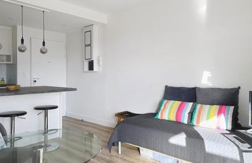 Le Jules Verne - Classé 2 étoiles - Tout confort - Balcon sur cour - Foto 13