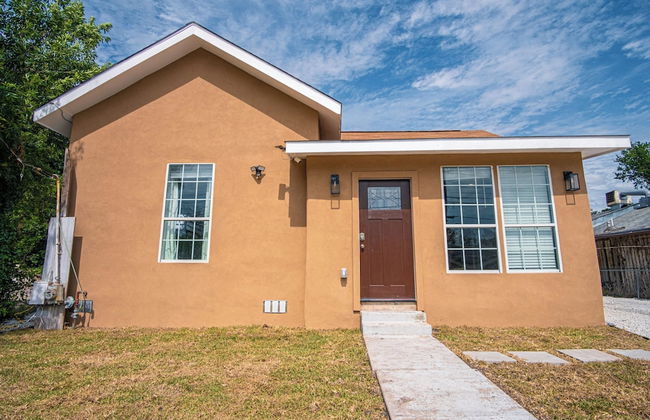 Charming 3br/2ba Gem Close to Downtown/ Riverwalk - Foto 1